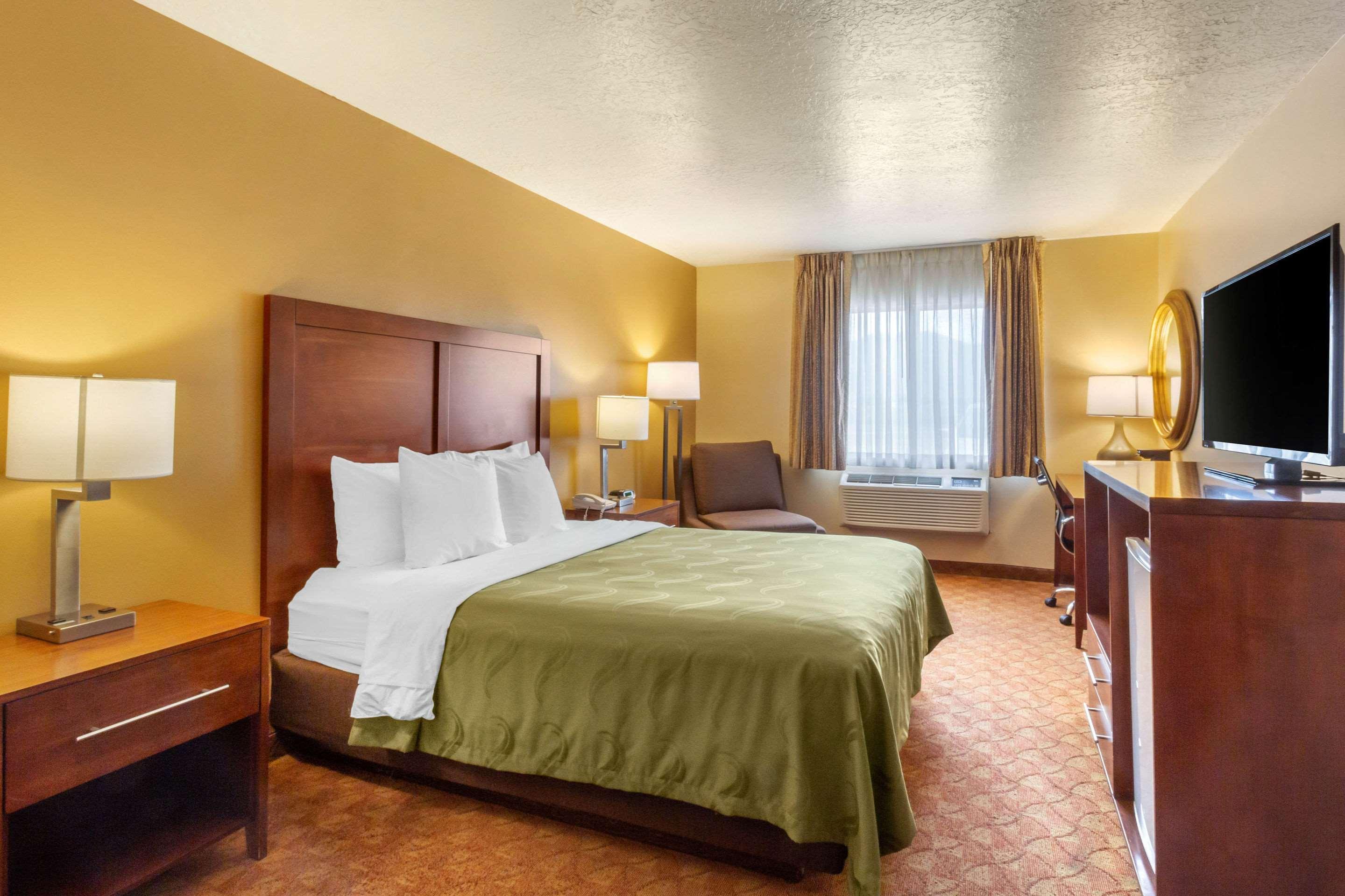 Quality Inn Logan Near University Dış mekan fotoğraf