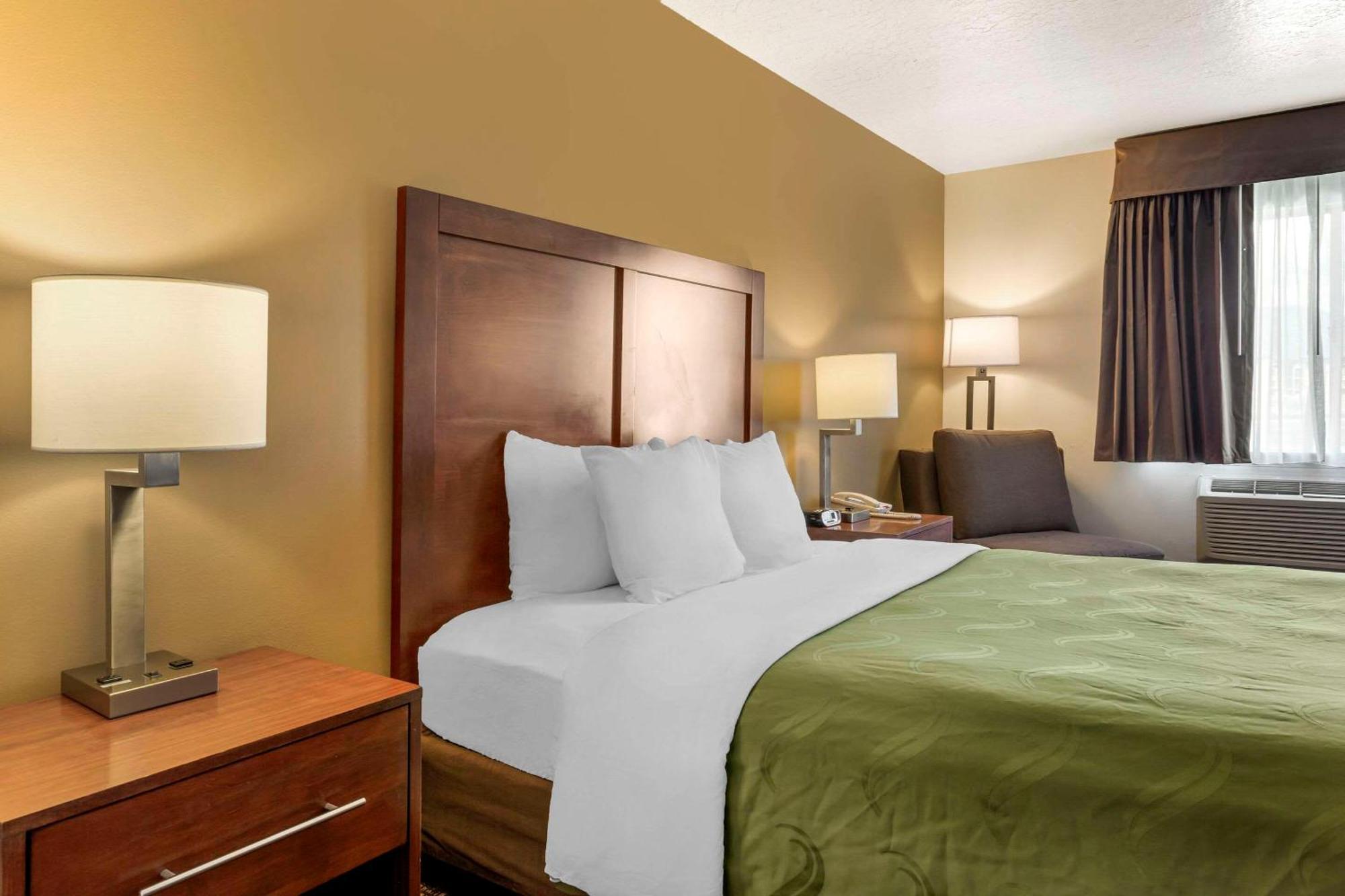 Quality Inn Logan Near University Dış mekan fotoğraf