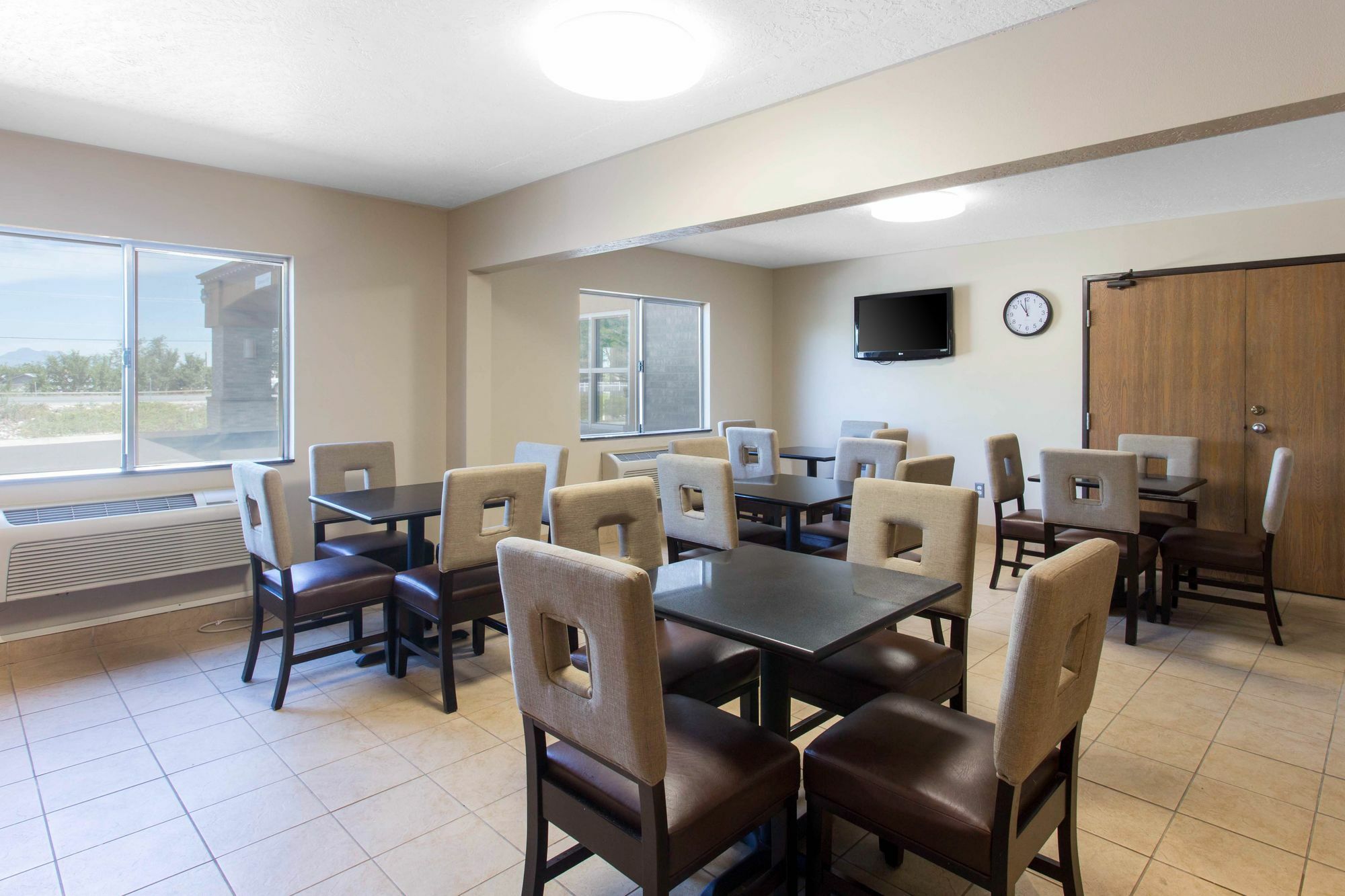 Quality Inn Logan Near University Dış mekan fotoğraf